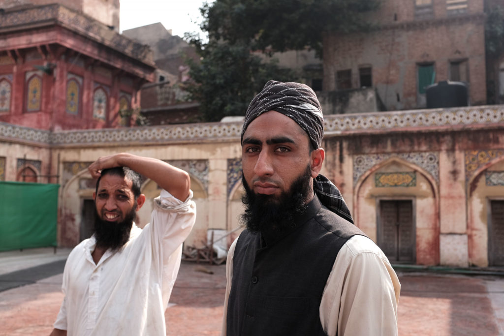 lahore muslim prayers