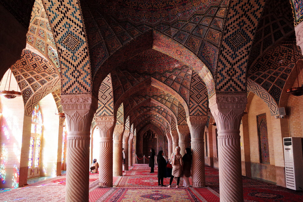 shiraz pink mosque interior