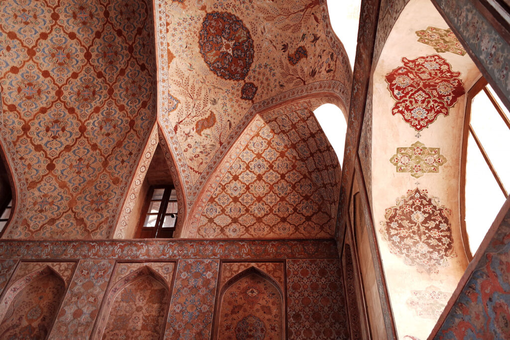 ali qapu palace layeh cheni