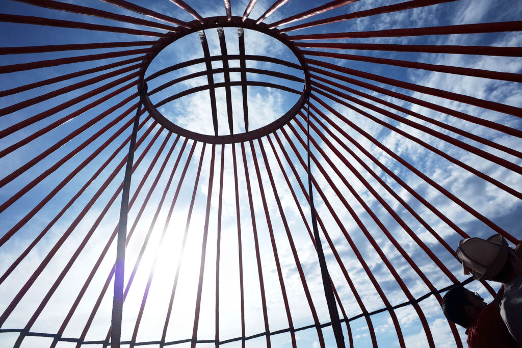 kyrgyzstan yurt uuk